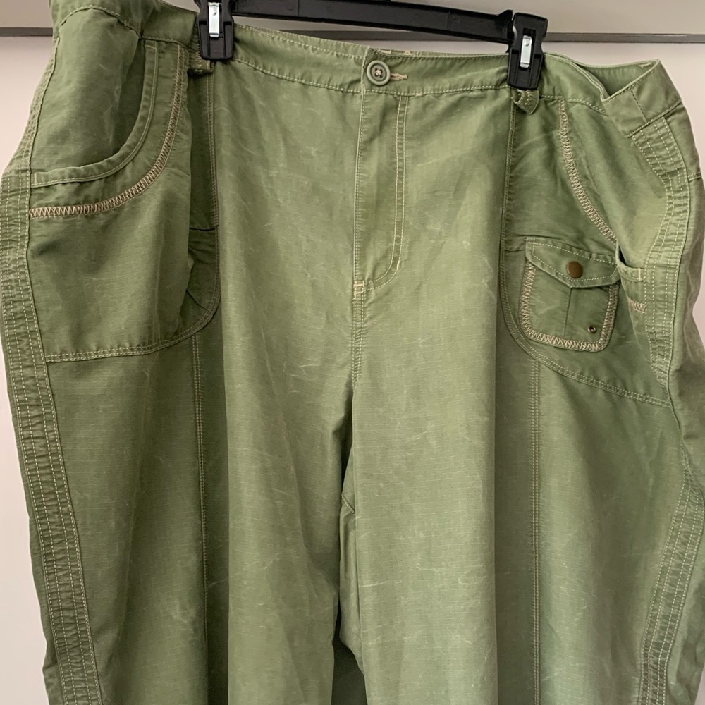 Green Lane Bryant size 26 cuffed pants - Picture 2 of 6